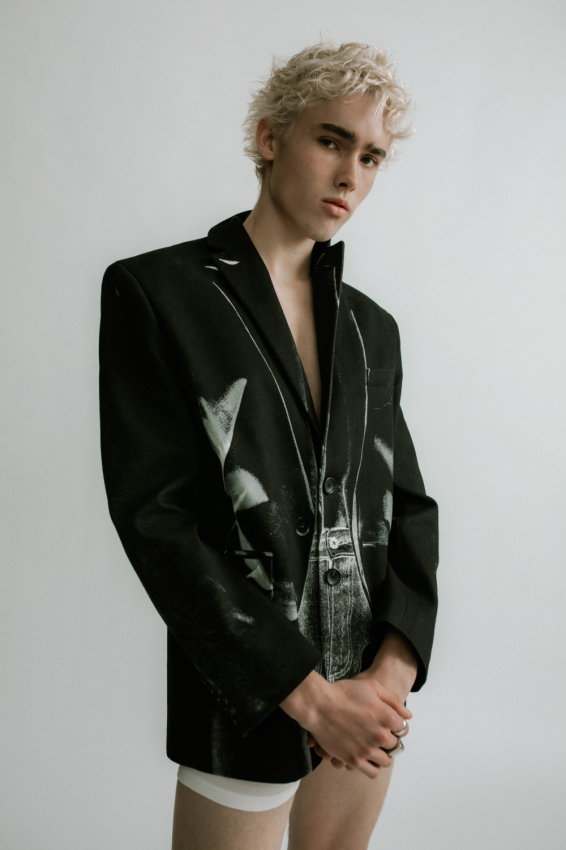 SHEA HURLEY - PORTFOLIO - MENSWEAR